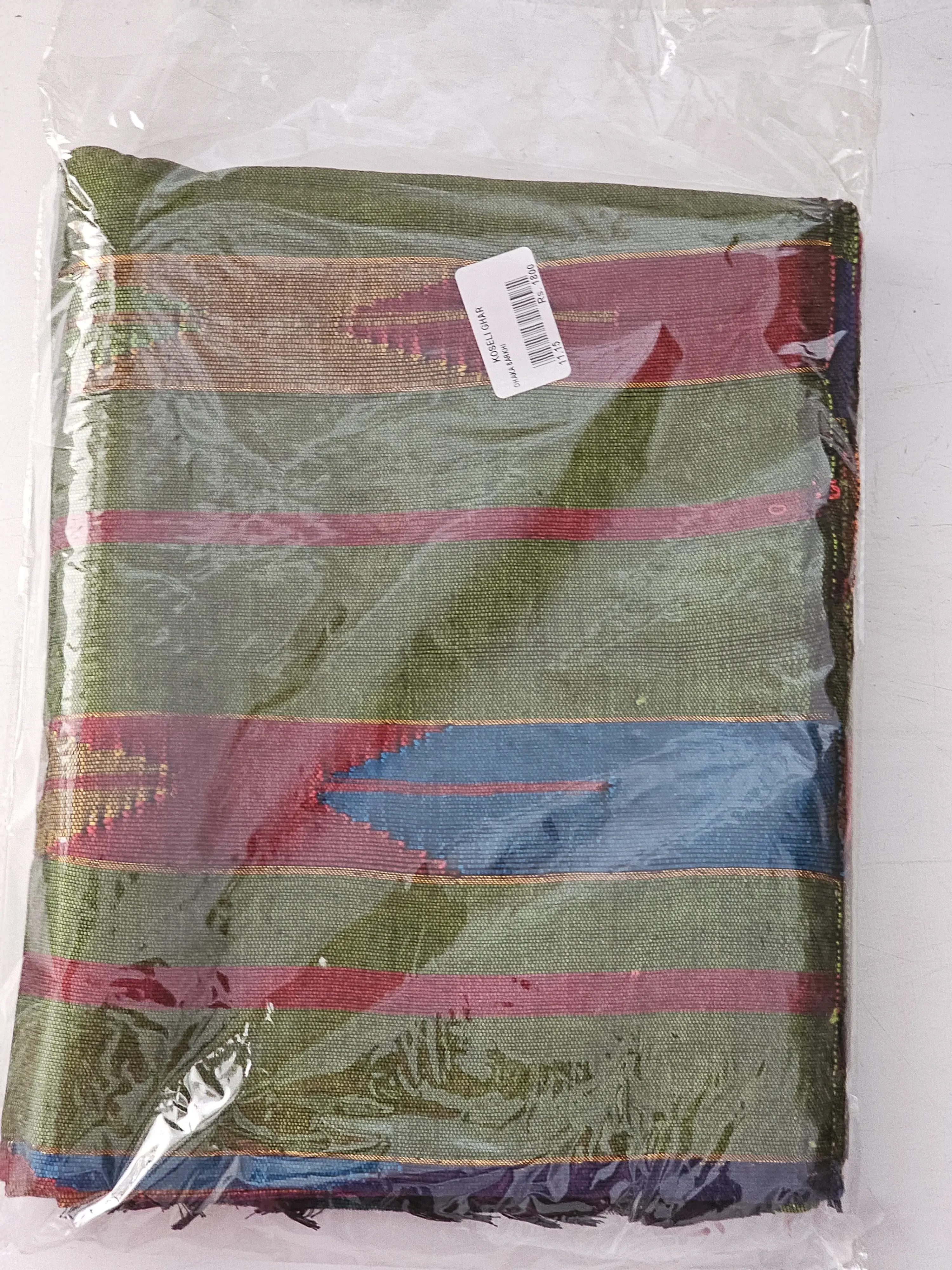 /storage/photos/1/Products/Dhaka/shawl (4).webp